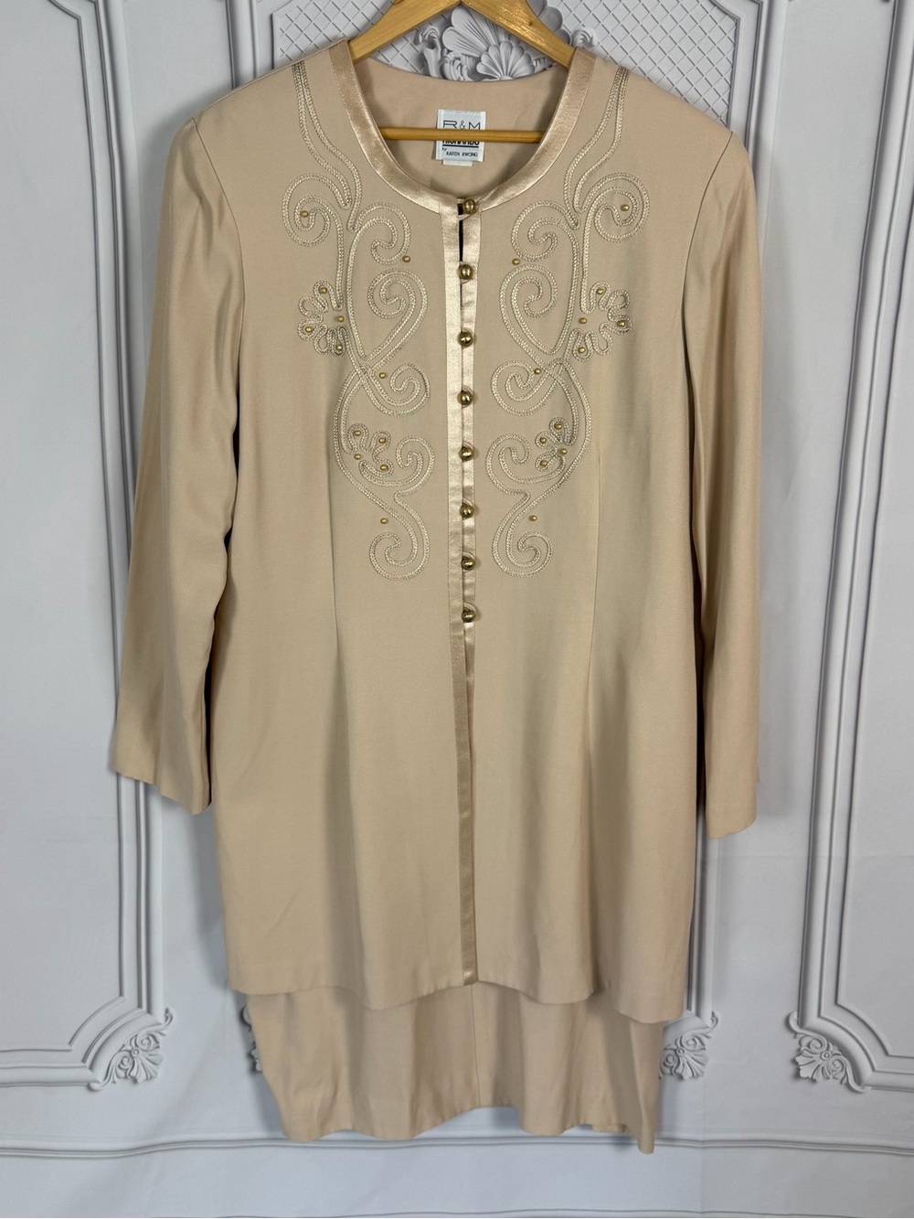 R&M Richards Karen Kwong Plus 18 Beige Embroidered Button Dress Vintage Party